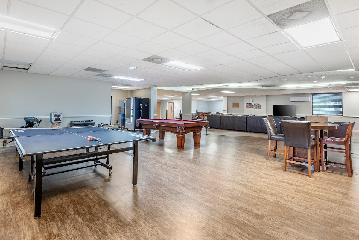 Mid Valley Outpatient Services - 照片 4