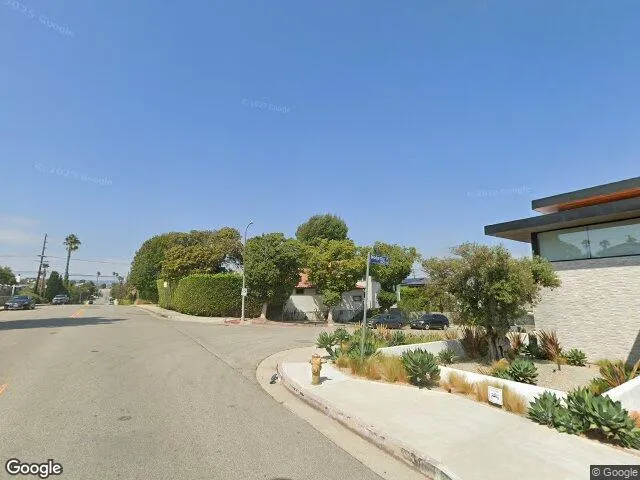 Riviera Recovery Sober Living - Photo 6