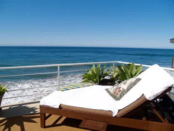 Malibu Beachside Sober Living - Photo 5