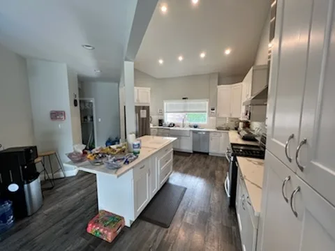 Tarzana Recovery Center